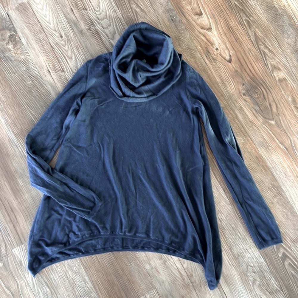 Alice + Olivia Light Sweater - Navy - Picture 4 of 11